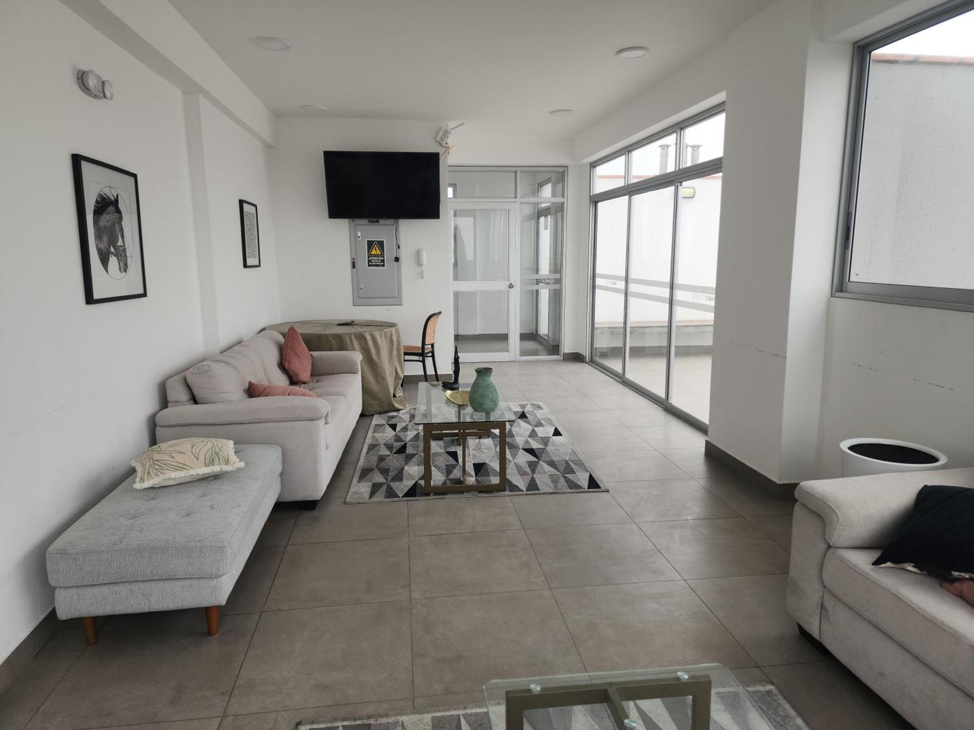Piso 21 - Habitaciones En Departamento - Compartido リマ エクステリア 写真